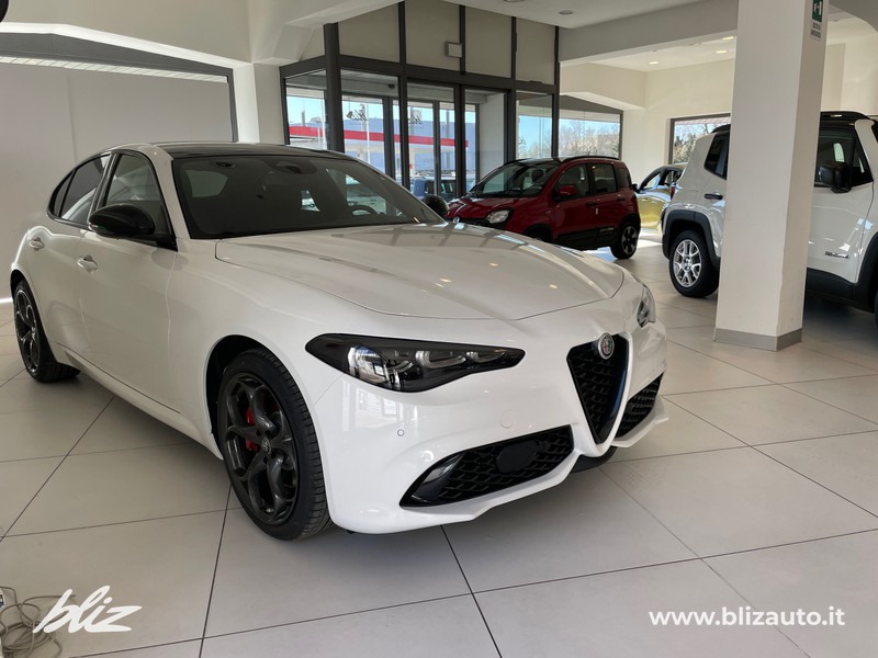 Alfa romeo Giulia 2.2 t tributo italiano q4 210cv auto