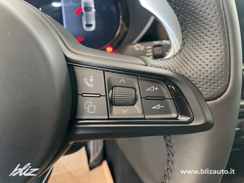 Alfa romeo Giulia 2.2 t tributo italiano q4 210cv auto