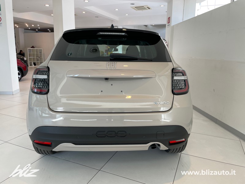 Fiat 600 1.2 hybrid 100cv auto