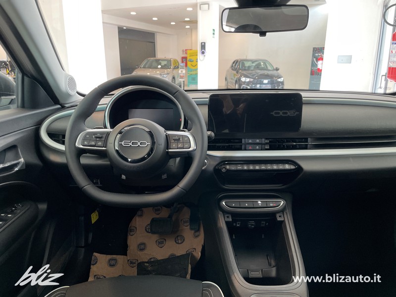 Fiat 600 1.2 hybrid 100cv auto
