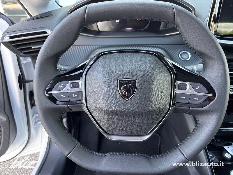 Peugeot 208 1.2 hybrid allure 110cv e-dcs 6