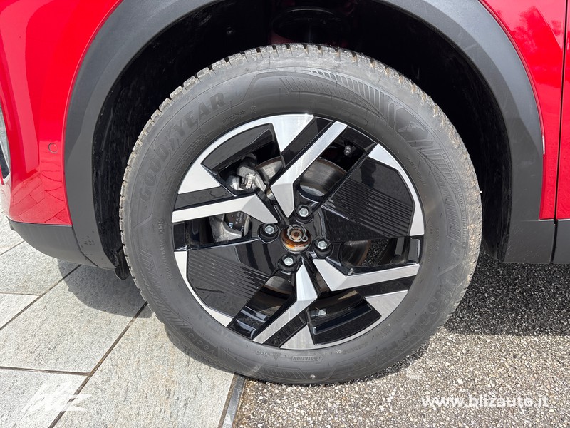 Peugeot 2008 1.2 hybrid gt 136cv e-dcs6