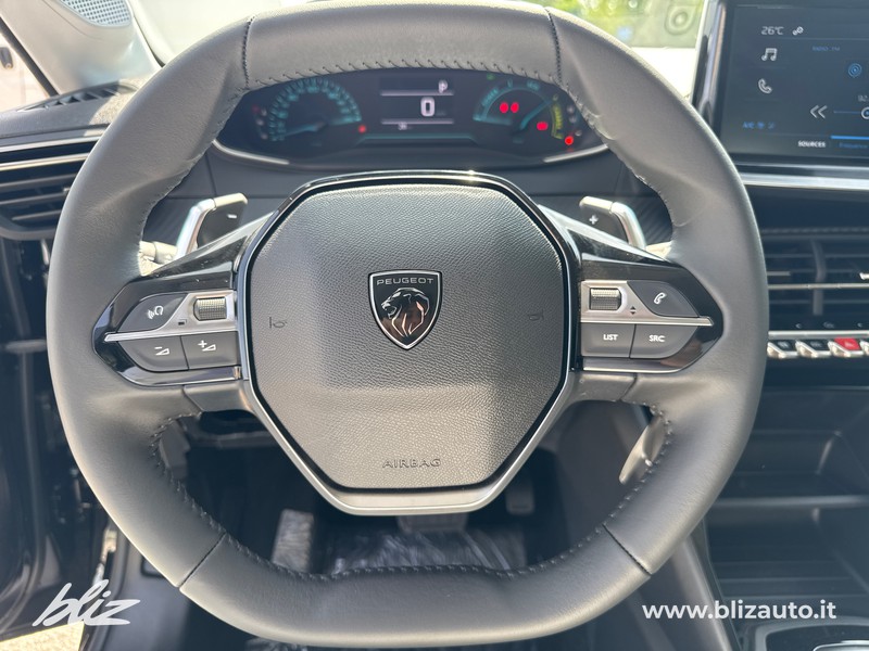Peugeot 208 1.2 hybrid style 110cv e-dcs 6