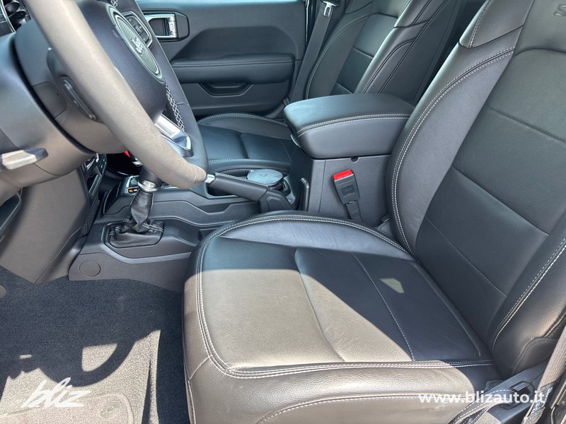 Jeep Wrangler Jeep unlimited 2.0 atx phev sahara 4xe au