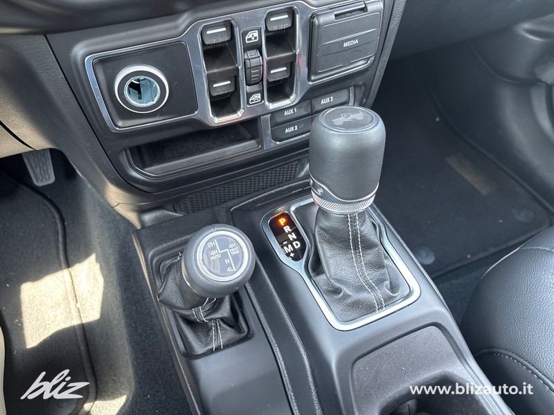 Jeep Wrangler Jeep unlimited 2.0 atx phev sahara 4xe au