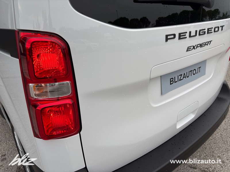Peugeot Expert combi m1 std 2.0 bluehdi 180cv eat8