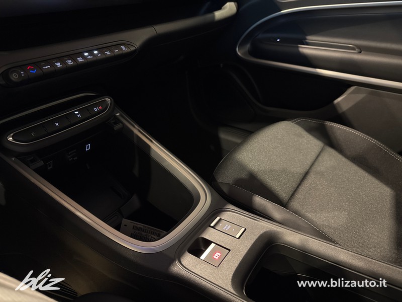 Jeep Avenger 1.2 turbo e-hybrid mhev summit fwd 110cv edct6
