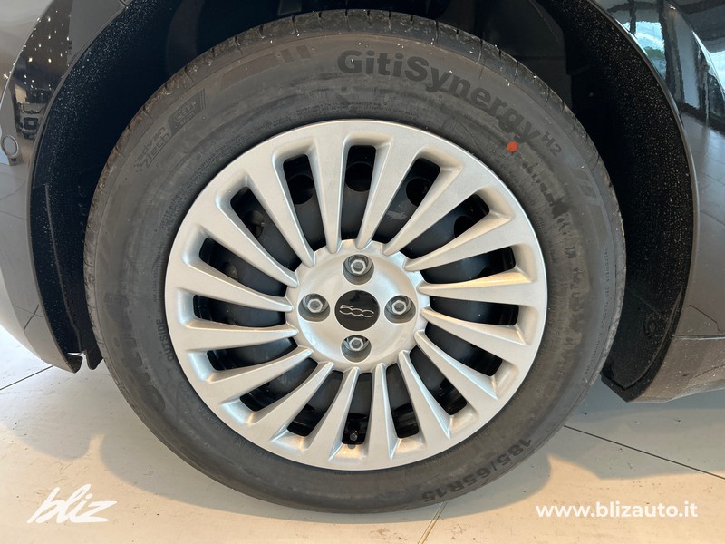 Fiat 500 500e 42 kwh entry pack tech