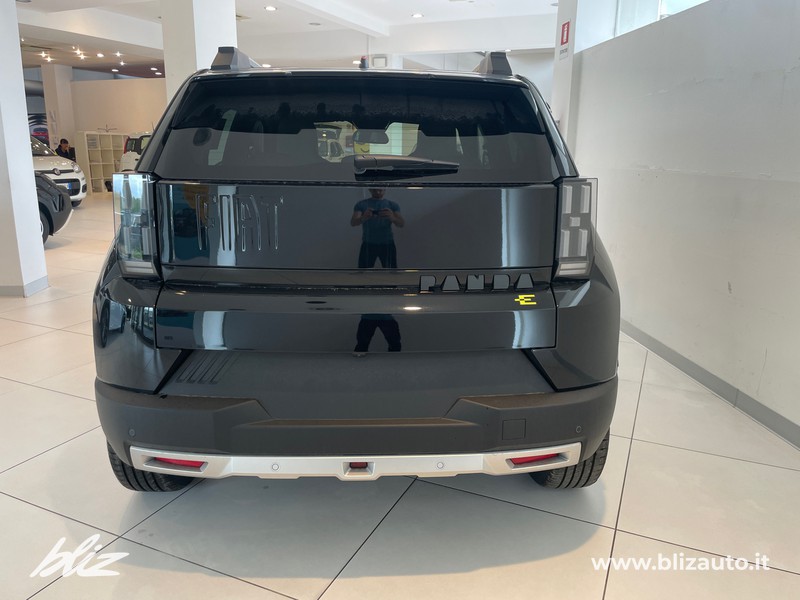 Fiat Grande Panda 44 kwh la prima