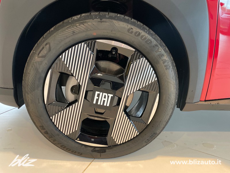 Fiat Grande Panda 1.2 hybrid la prima 110cv edct