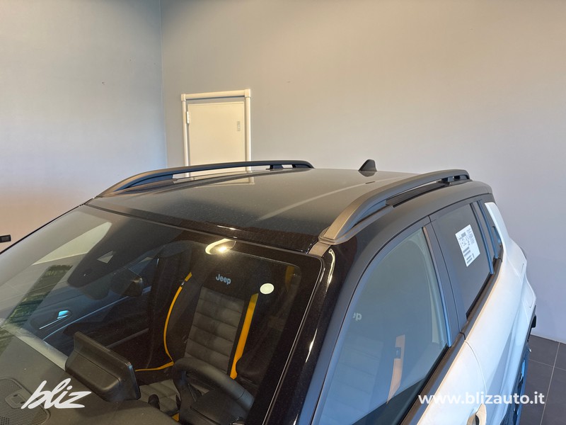 Jeep Avenger 4xe My25 619   Avengerthe North Face 1.2 136cv 4xe Mhev