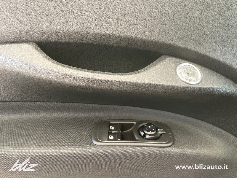 Fiat 500 500e 42 kwh entry pack tech