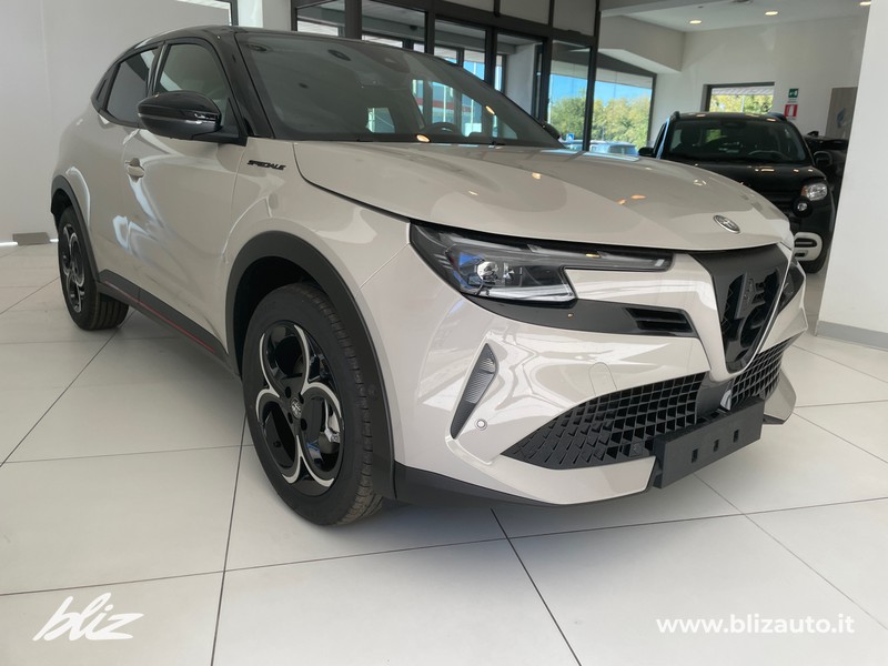 Alfa romeo Junior 1.2 ibrida speciale 145cv edct6