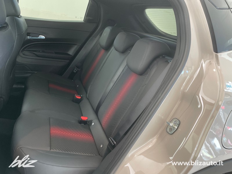 Alfa romeo Junior 1.2 ibrida speciale 145cv edct6