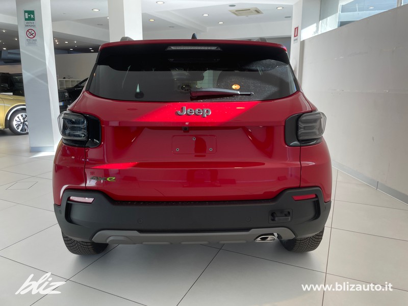 Jeep Avenger 1.2 turbo e-hybrid mhev overland 4xe 145cv edct6