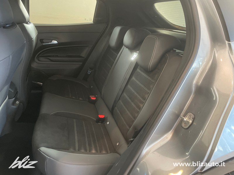 Alfa romeo Junior 1.2 ibrida milano cortina 2026 145cv edct6