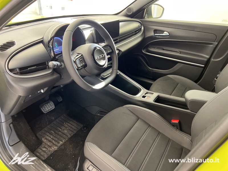 Fiat 600 1.2 hybrid sport edizione milano cortina 2026 110cv auto