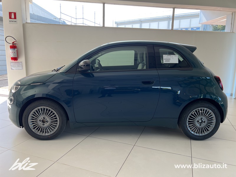 Fiat 500 1.0 hybrid icon