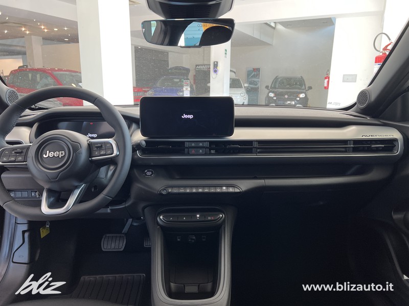 Jeep Avenger full-electric black edition fwd 156cv auto