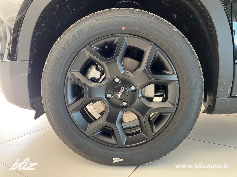 Jeep Avenger full-electric black edition fwd 156cv auto