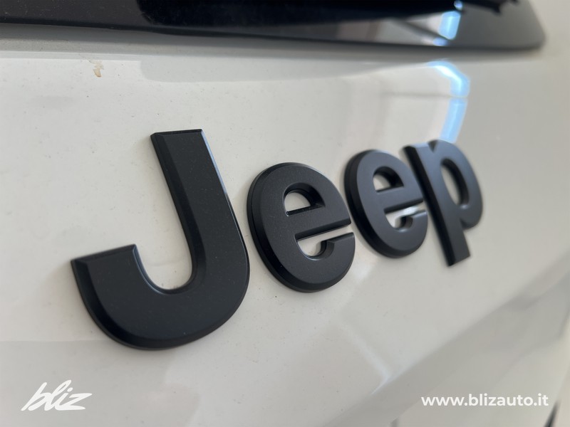 Jeep Avenger 1.2 turbo e-hybrid mhev black edition fwd 110cv edct6