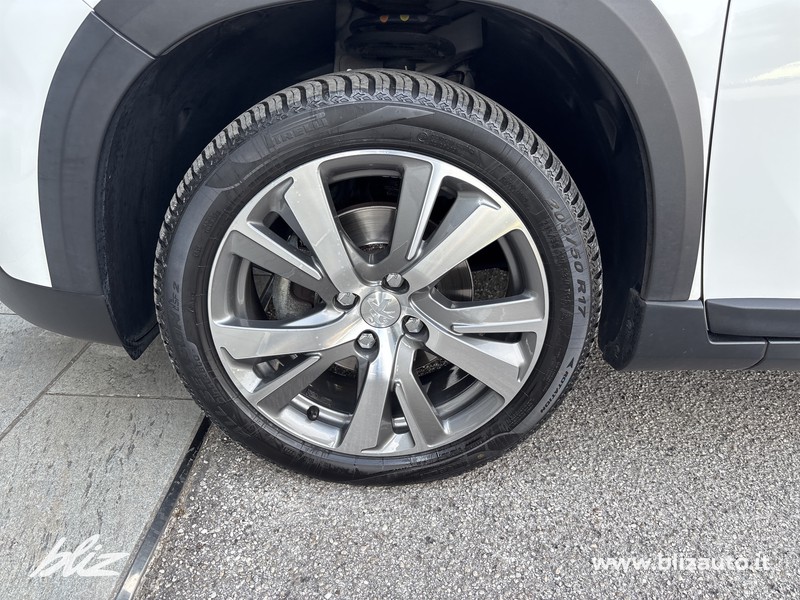 Peugeot 2008 1.2 puretech t allure s&s 130cv my18