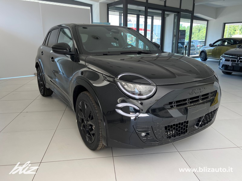 Fiat 600 1.2 hybrid sport edizione milano cortina 2026 145cv auto