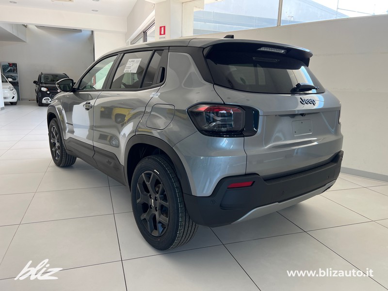Jeep Avenger 1.2 turbo e-hybrid mhev black edition fwd 110cv edct6