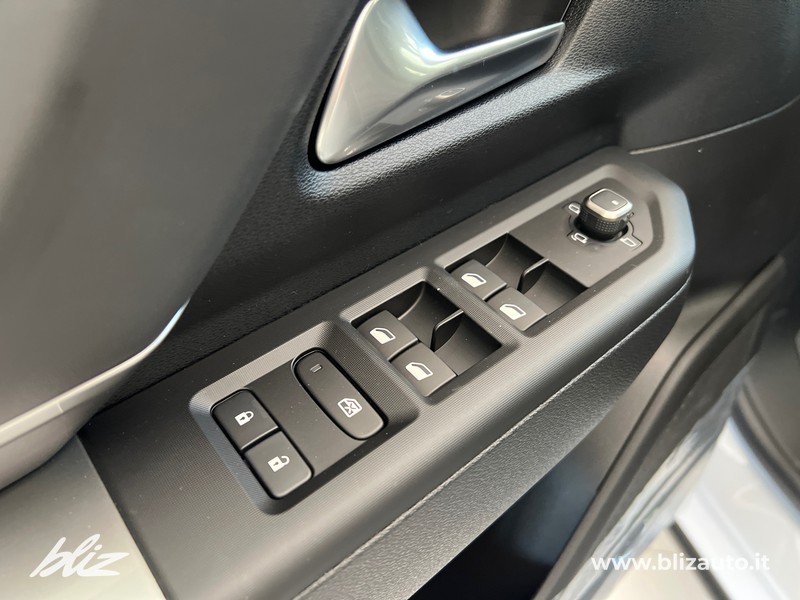 Jeep Compass Nuova E-Hybrid Plug-InAltitude 1.6l 195cv Plug-In Hybrid Fwd Edc