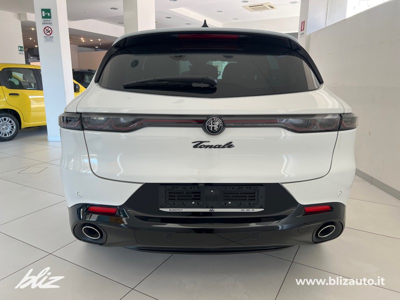 Alfa romeo Tonale 1.3 phev veloce q4 270cv at6