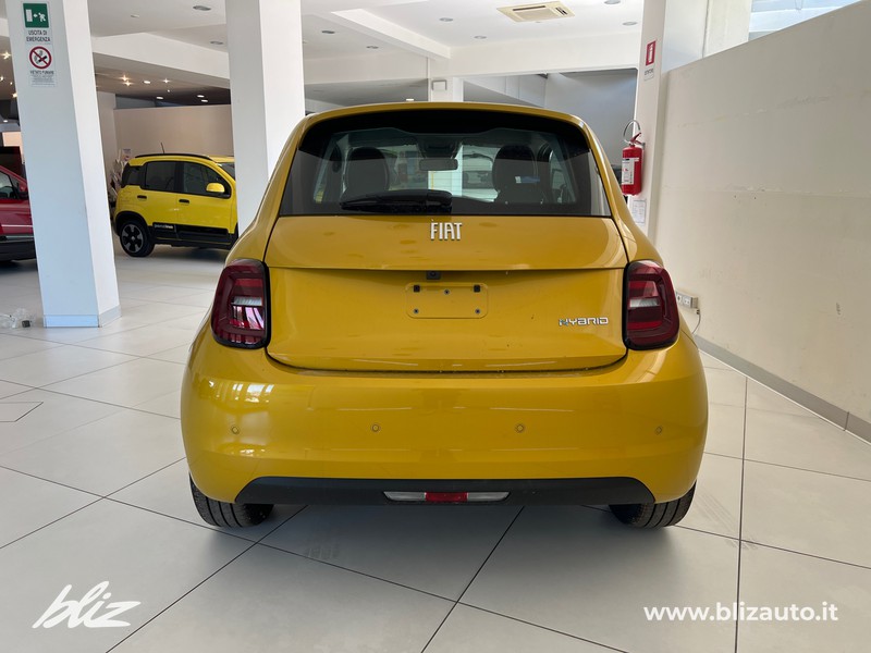 Fiat 500 1.0 hybrid icon