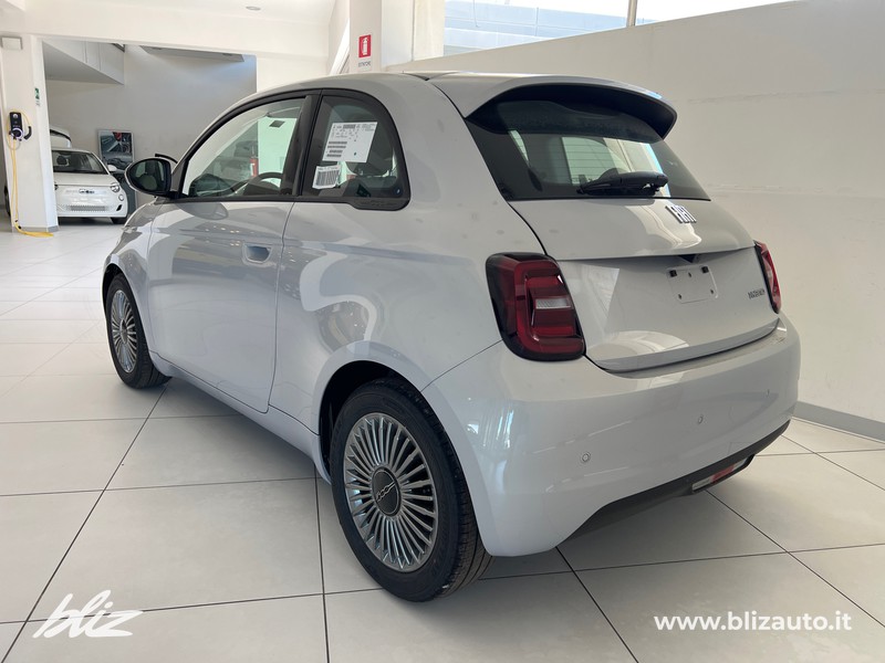Fiat 500 1.0 hybrid icon