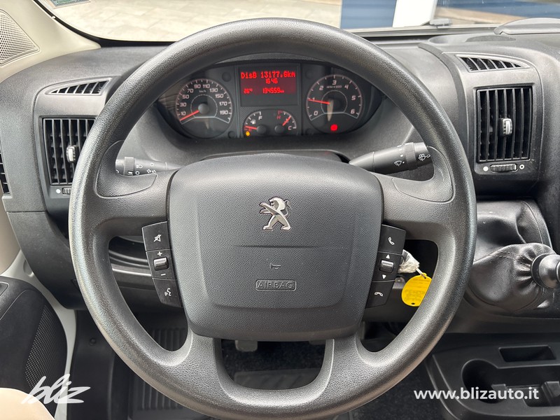 Peugeot Professional Boxer 333 2.2 bluehdi 140cv s&s l2h2 IVA ESCLUSA!!