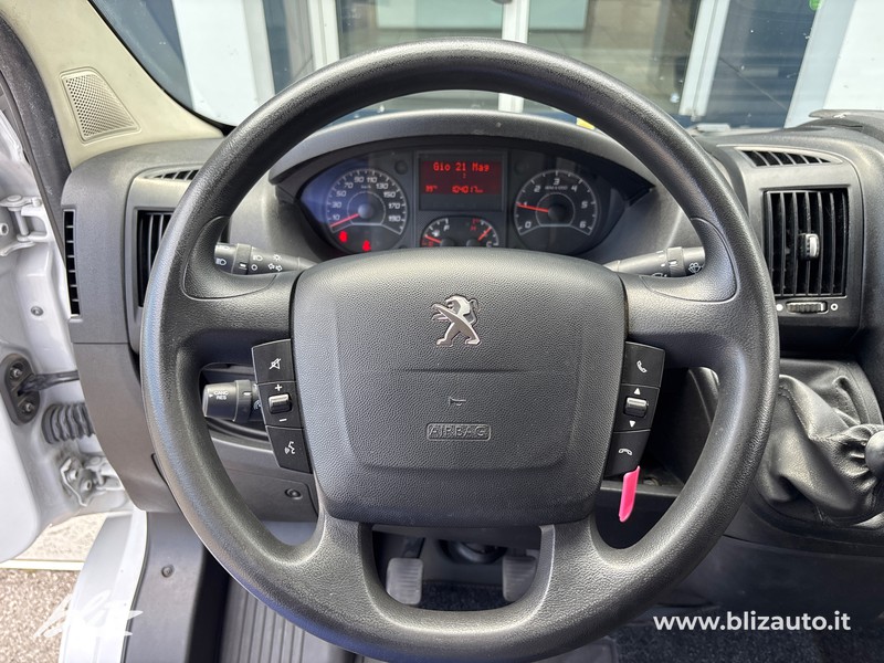 Peugeot Professional Boxer 330 2.2 bluehdi 140cv s&s l2h2 IVA ESCLUSA!!!