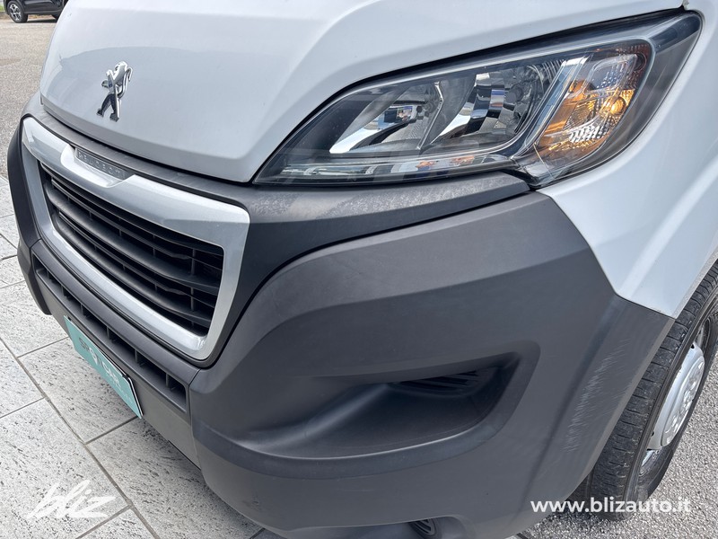Peugeot Professional Boxer 330 2.2 bluehdi 140cv s&s l2h2 IVA ESCLUSA!!!