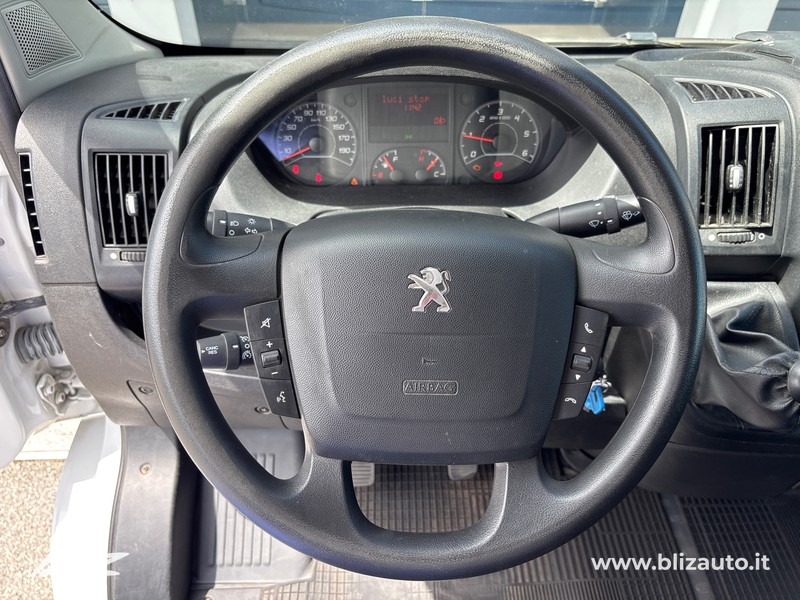 Peugeot Professional Boxer 333 2.2 bluehdi 120cv s&s l2h2 IVA ESCLUSA!!