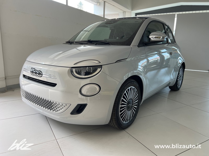 Fiat 500 cabrio 1.0 hybrid dolcevita