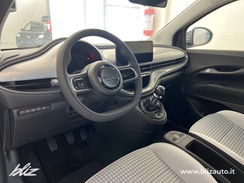 Fiat 500 cabrio 1.0 hybrid dolcevita