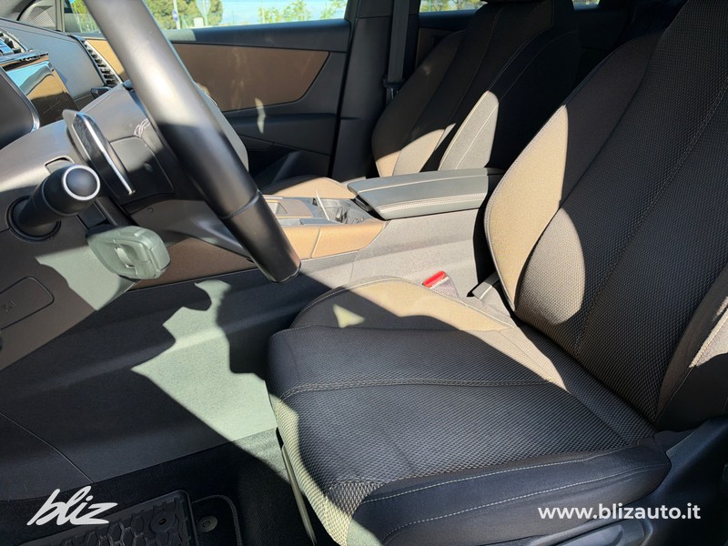 DS DS 7 Crossback crossback 1.5 bluehdi business 130cv auto