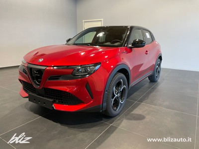 Alfa romeo Junior 1.2 ibrida speciale 145cv edct6
