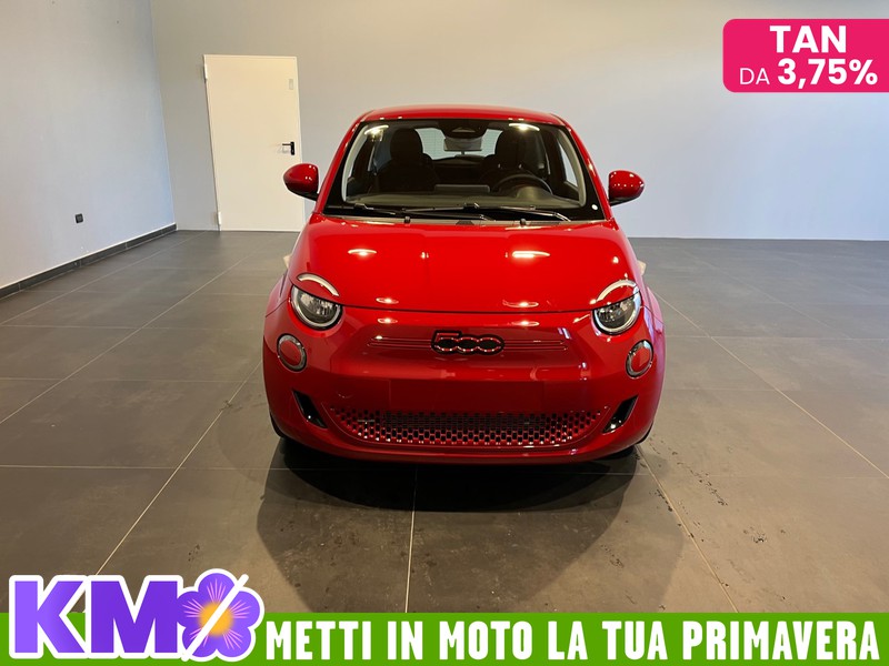 Fiat 500 500e 42 kwh (red)