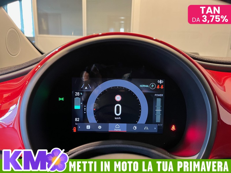 Fiat 500 500e 42 kwh (red)