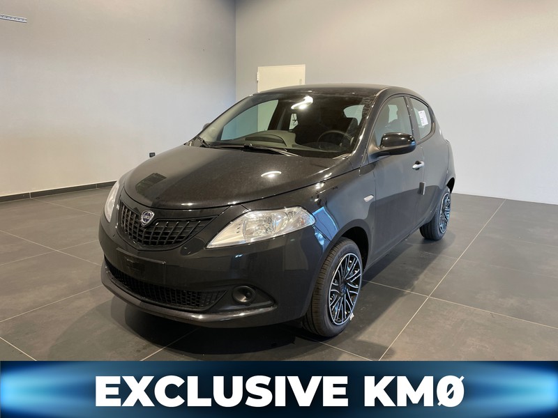 Lancia Ypsilon 402  ORO  1.0