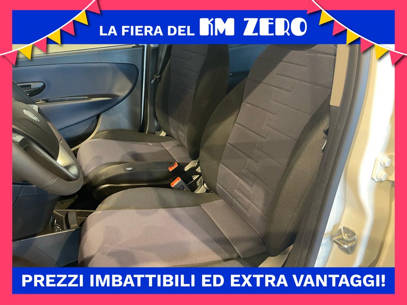 Lancia Ypsilon 1.0 firefly hybrid platino s&s 70cv