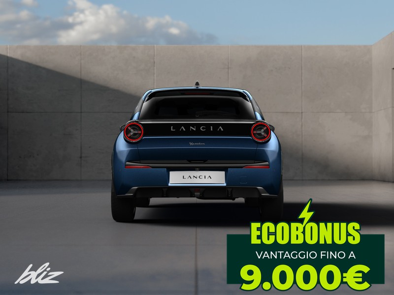 Lancia Ypsilon 51kwh edizione limitata cassina