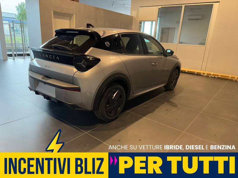 Lancia Ypsilon 1.2 mhev e-dct