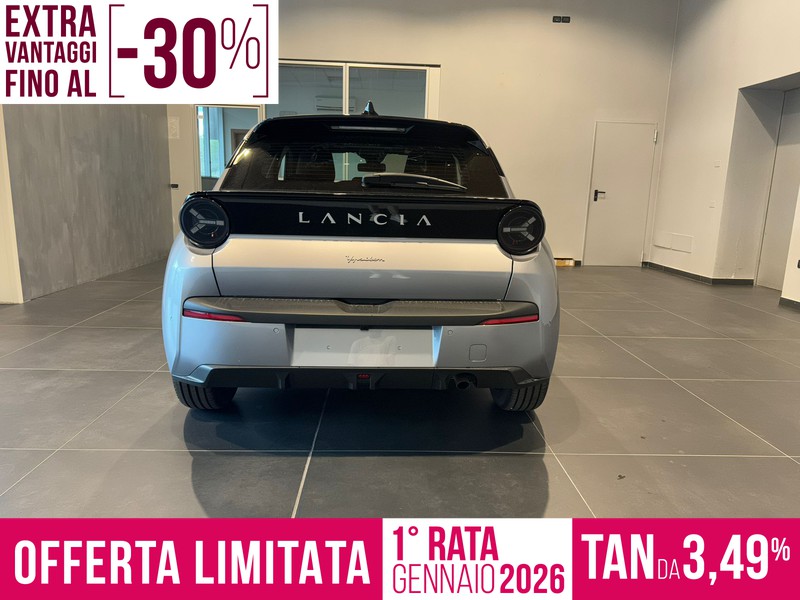 Lancia Ypsilon 1.2 mhev e-dct