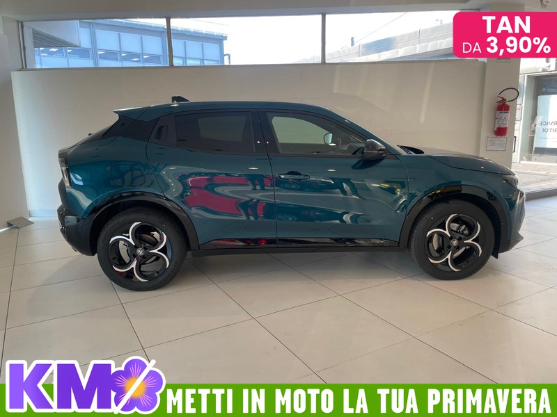 Alfa romeo Junior 1.2 ibrida 136cv edct6