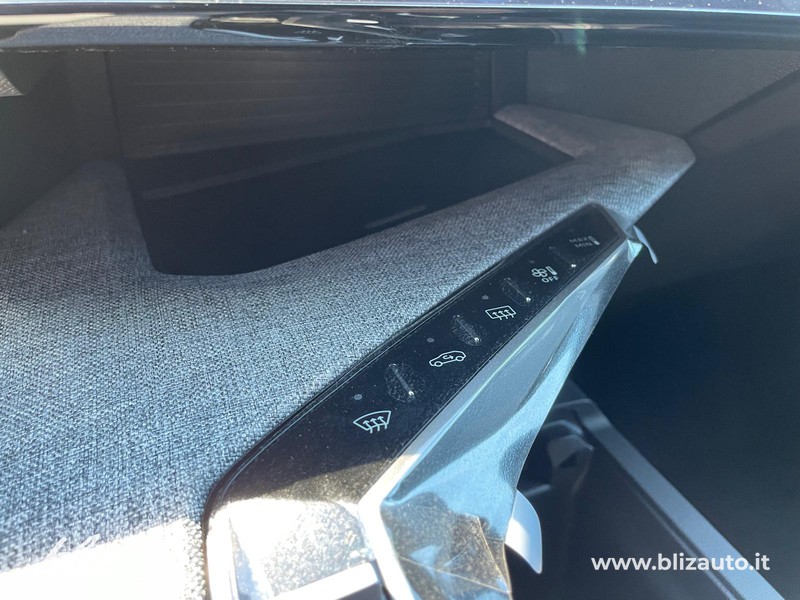 Peugeot 3008 1.2 hybrid allure 136cv e-dcs6