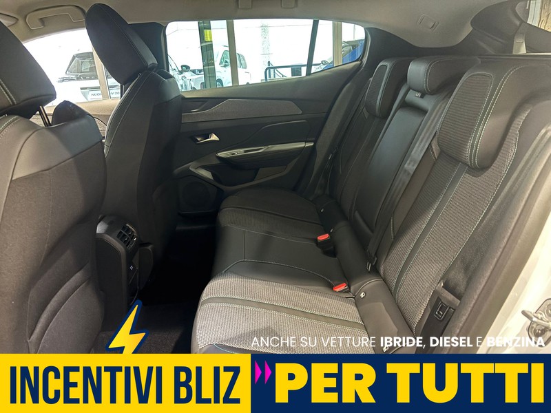 Peugeot 408 1.2 hybrid allure 145cv e-dsc6